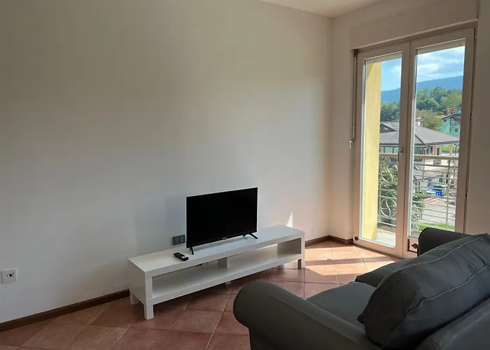 Cavallo, Bilocale Vista Montagne * Visome