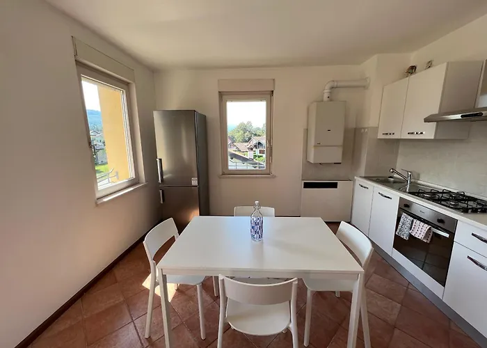 Daire Cavallo, Bilocale Vista Montagne