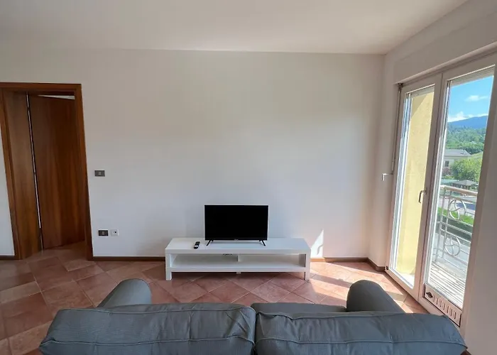 Daire Cavallo, Bilocale Vista Montagne *