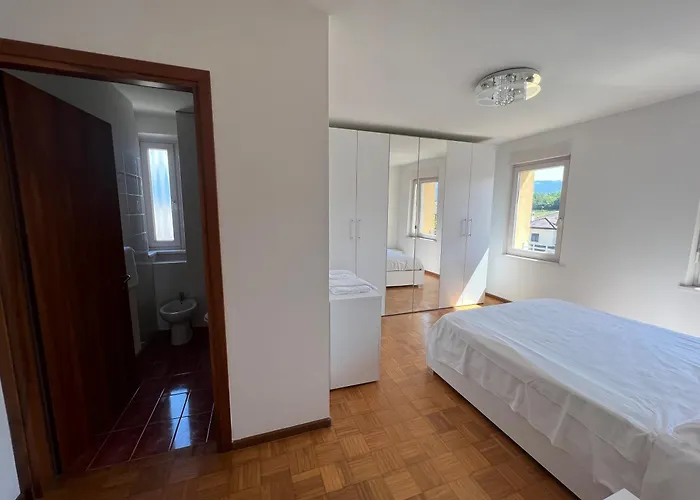 Daire Cavallo, Bilocale Vista Montagne